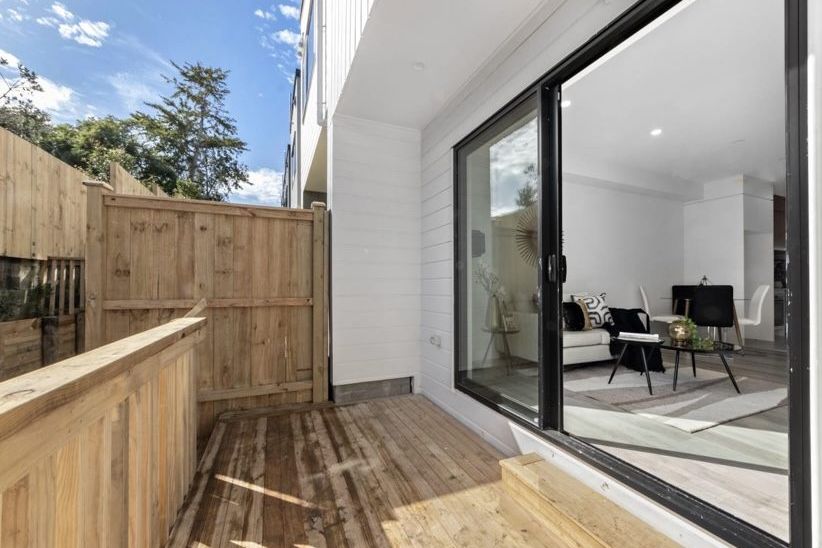 Two Bedroom, Two Bathroom Beauty! - Aanzicht 5