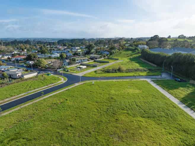 2A Hamilton Drive, Waiuku