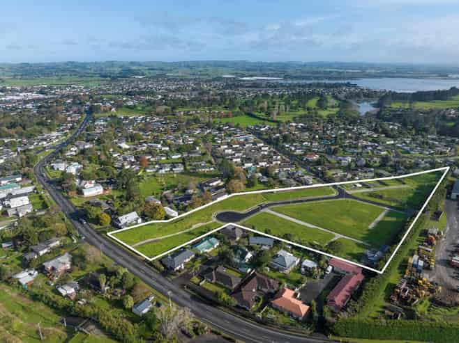 2A Hamilton Drive, Waiuku