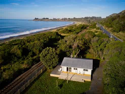 1516 State Highway 1, Hapuku