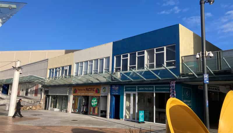  Level 1, Rear, 13 Hartham Place North, Porirua