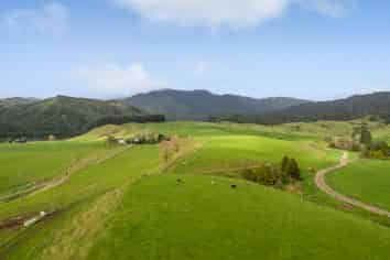 71 Poads Road, LEVIN