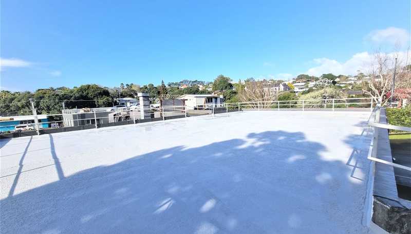 A2/728 Beach Road, Browns Bay