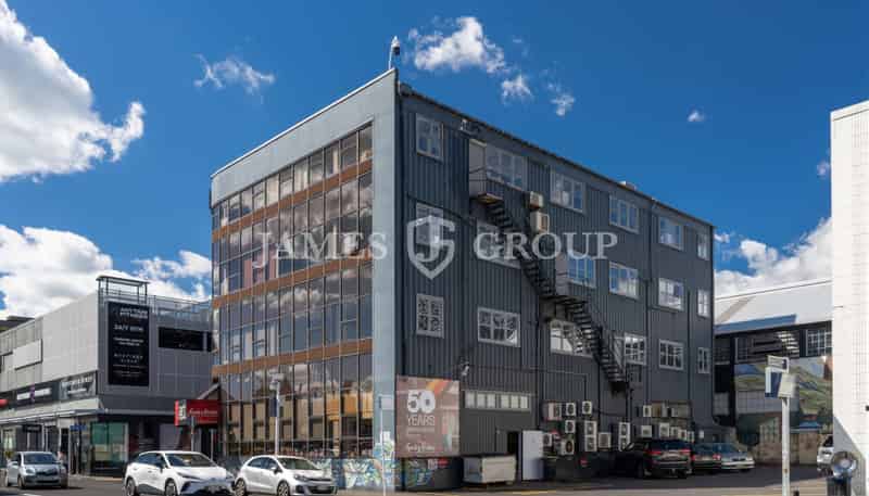 4 Gillies Avenue, Newmarket