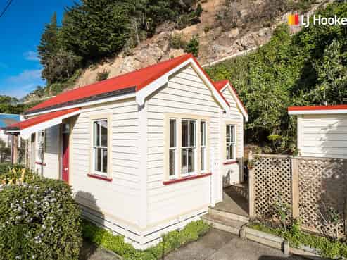 5 Macandrew Road, Careys Bay
