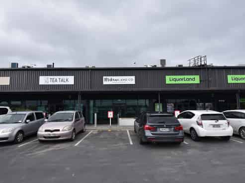 Exciting Hobsonville retail - available now