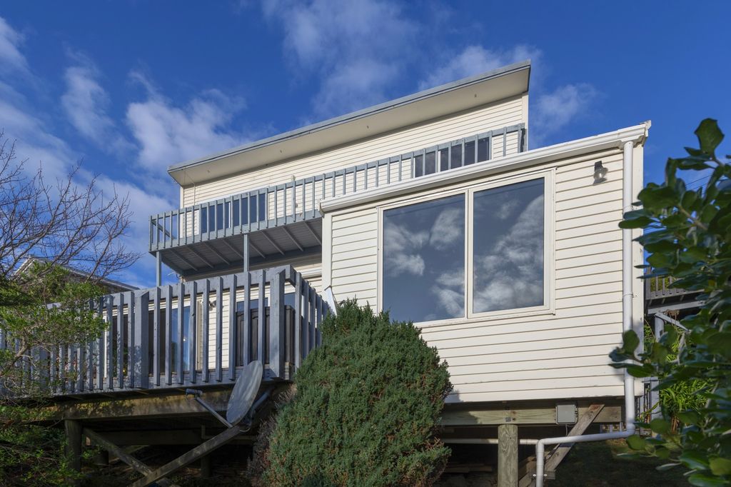 Sold 11C Euston Road, Wilton realestate.co.nz