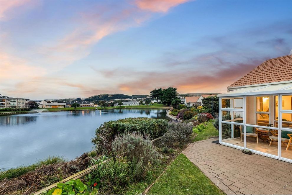 1 Lakeside Villas, Whitby, Porirua City For Sale realestate.co.nz