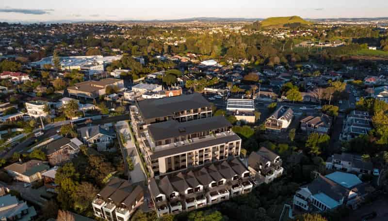 8 Meadowbank Road, Meadowbank