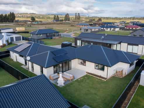 5 Millar Place, Te Anau