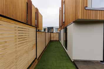 18/10 Trieste Way, Paraparaumu