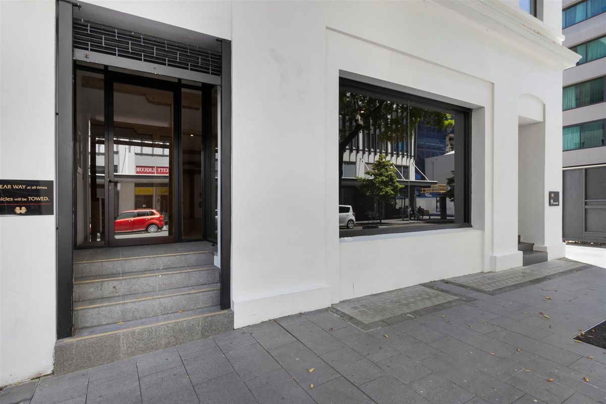 Rare Gore Street Retail Spot! - Ansicht 2