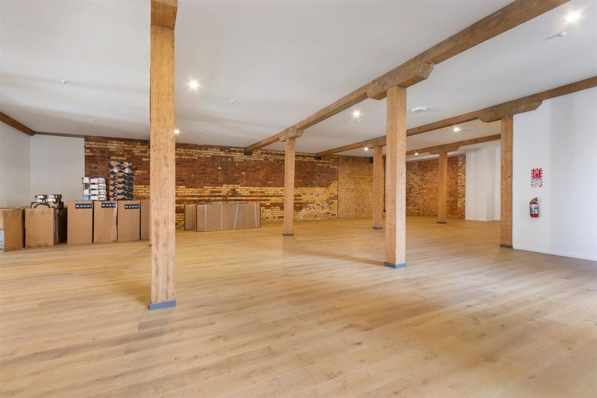 Rare Gore Street Retail Spot! - Ansicht 6