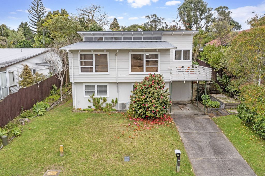 Sold 104 Aeroview Drive, Beach Haven realestate.co.nz