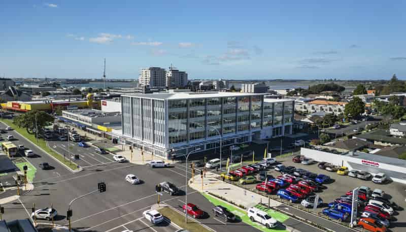 L3, 306 Cameron Road, Tauranga