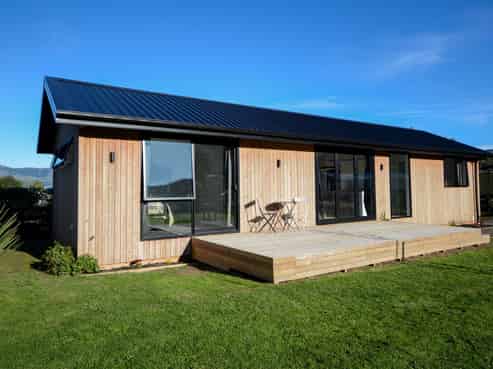 27A Pawsons Valley Road, Duvauchelle