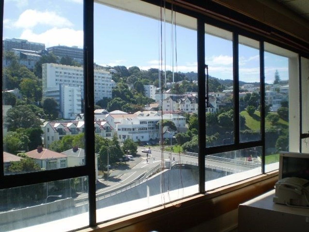 Top of the Town with Views - Vista 4