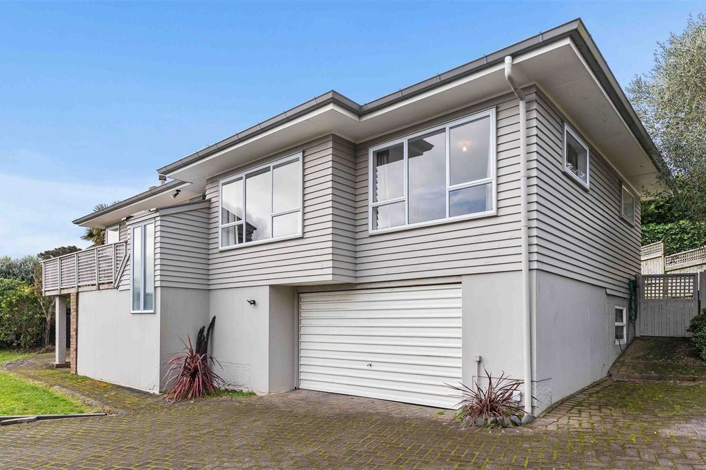 Sold 1/161A Mokoia Road, Birkenhead realestate.co.nz
