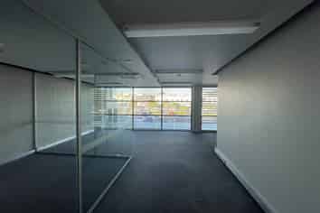 Three Rooms of Modern Office Space in Devonport!