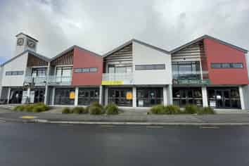 Office/Consultation Space in Silverdale 