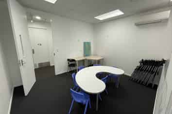 Office/Consultation Space in Silverdale 