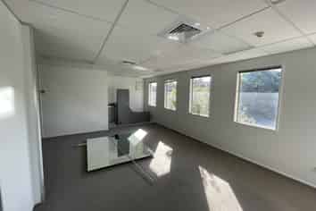 Spacious Office on Gulf Harbour Drive!