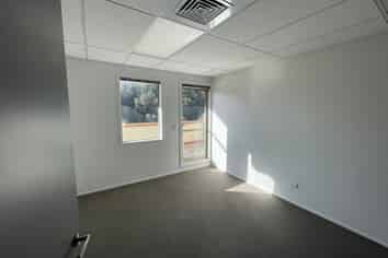 Spacious Office on Gulf Harbour Drive!