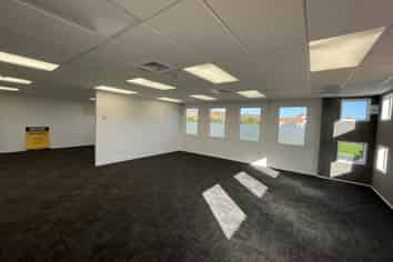 Refurbished & Spacious Office in Gulf Harbour 