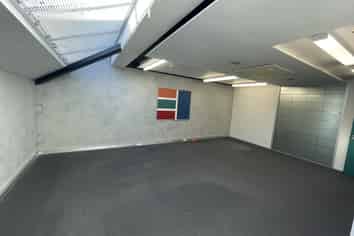 Affordable Office in Great Condition!