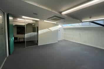 Affordable Office in Great Condition!