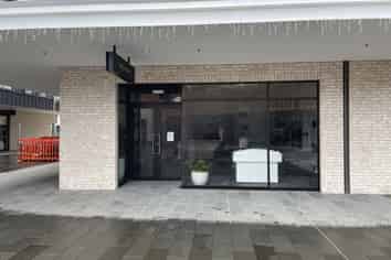 Cafe Opportunity Central Courtyard| 89m2 + 80m2