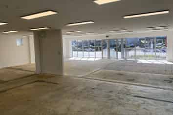 Newly Refurbished Showroom Stunner | 200m2