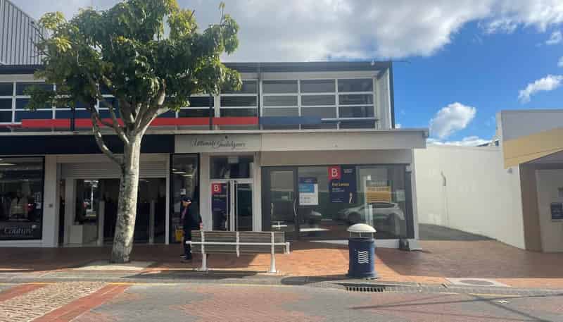 Tenancy 1/63 Devonport Road, Tauranga Central
