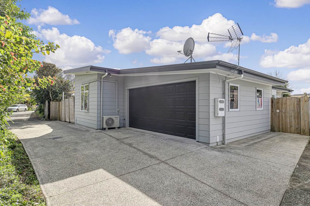 Sold 50B Riverlea Avenue, Pakuranga realestate.co.nz