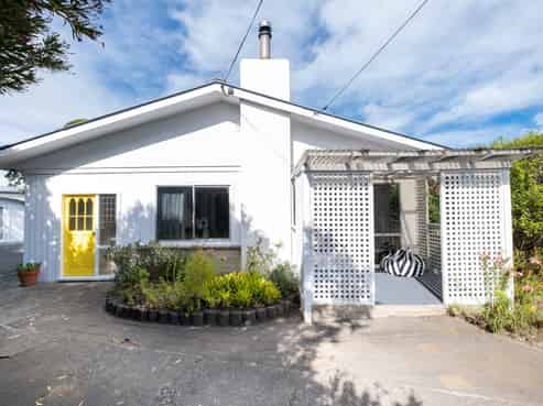 2 O'Connell Road, Bay View