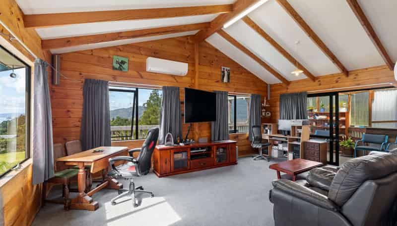 20 Puriri Place, Coromandel