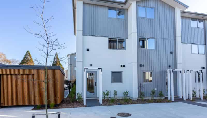 66b Wharenui Road, Upper Riccarton