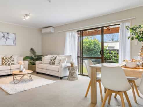5B Heath Street, Mount Maunganui