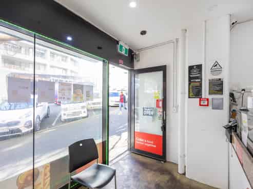 AFFORDABLE COMMERCIAL INVESTMENT IN THE CBD
