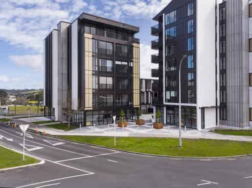 79sqm Albany retail next to Council