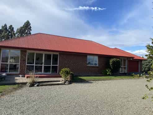 81 Maudes Road, Deborah