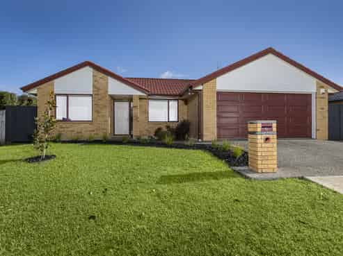 10 Marbella Crescent, Oteha