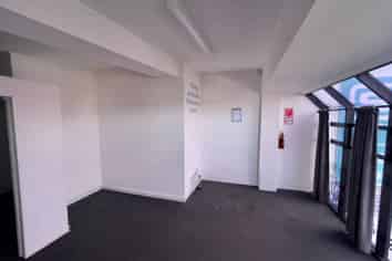 High Exposure Office on Lambie Drive