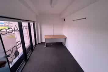 High Exposure Office on Lambie Drive