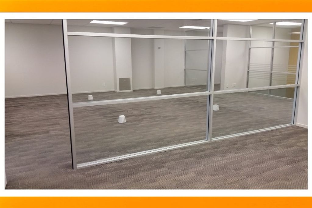 Upmarket Office Showroom Storage - Bild 3