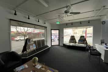 Commercial freehold investment opportunity!