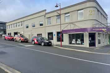 Commercial freehold investment opportunity!
