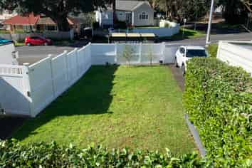 Auckland - Address withheld