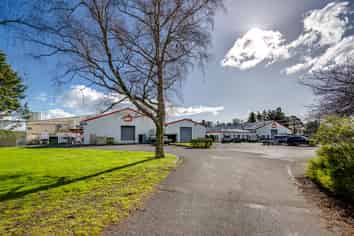 CBRE - Rare Large Hastings Facilities Available Now