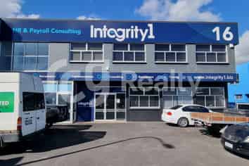 Road-Frontage Office with Parking | Papakura
